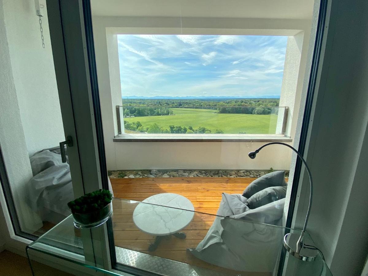 Alpen-Panorama Suite - Einzigartige Privatsuite Hoch Ueber Muenchen, 12Tes Og, Alpenblick, Loggia, Whirlpool, 15 Minuten Zum Zentrum, Ruhe Und Erholung In Der Stadt Muenchen Fuer Privat Und Geschaeftlich Reisende Екстер'єр фото