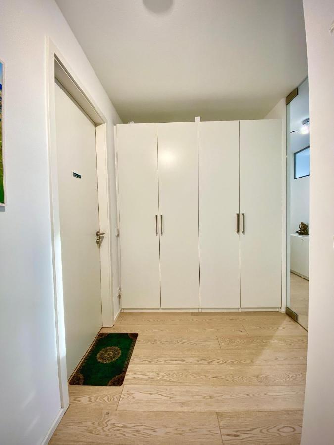 Alpen-Panorama Suite - Einzigartige Privatsuite Hoch Ueber Muenchen, 12Tes Og, Alpenblick, Loggia, Whirlpool, 15 Minuten Zum Zentrum, Ruhe Und Erholung In Der Stadt Muenchen Fuer Privat Und Geschaeftlich Reisende Екстер'єр фото