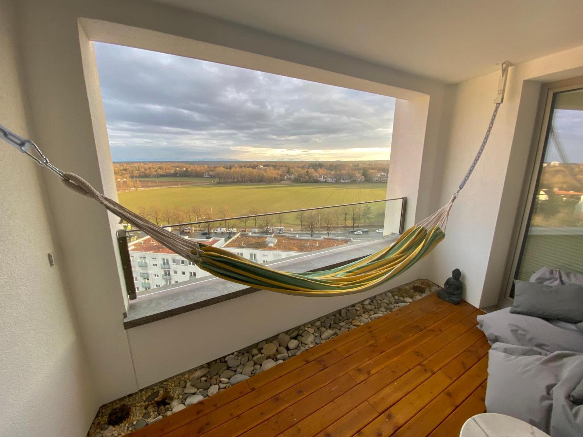 Alpen-Panorama Suite - Einzigartige Privatsuite Hoch Ueber Muenchen, 12Tes Og, Alpenblick, Loggia, Whirlpool, 15 Minuten Zum Zentrum, Ruhe Und Erholung In Der Stadt Muenchen Fuer Privat Und Geschaeftlich Reisende Екстер'єр фото